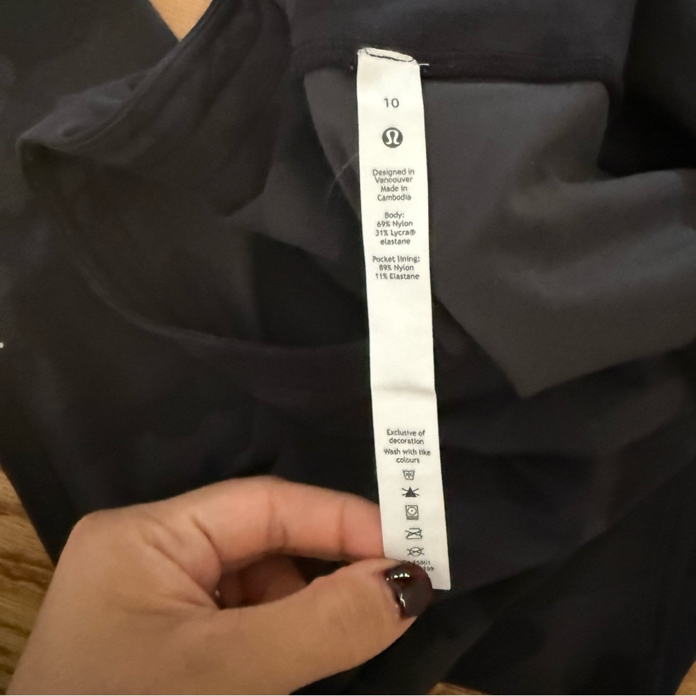Lululemon Fast and Free High-Rise Tight 25” Pockets Size 10 NWOT - Picture 10 of 14